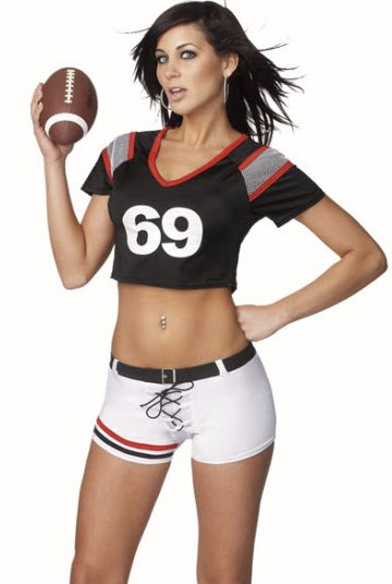 Illustration for article titled Men Like Football More Than Tits, Ass Or Dick